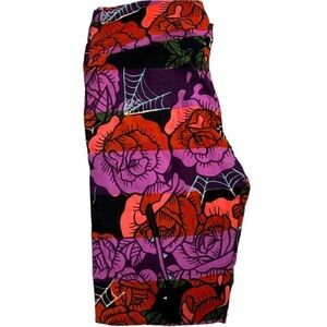 NWOT LuLaRoe GOTH Valentine Black Rose Spiderweb OS Leggings